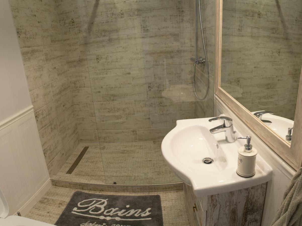 エゲルFarmhouse Apartmanアパートメント エクステリア 写真
