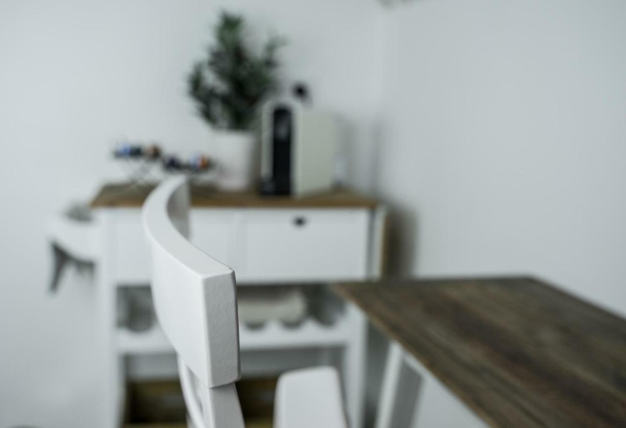 エゲルFarmhouse Apartmanアパートメント エクステリア 写真