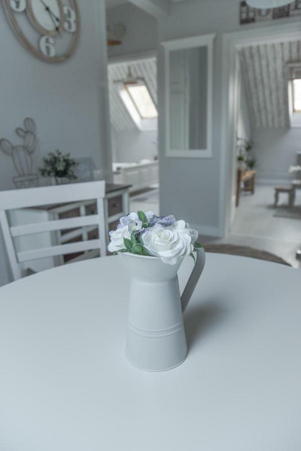 エゲルFarmhouse Apartmanアパートメント エクステリア 写真